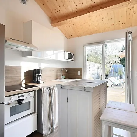 Holiday home Maisons De Les Rethaises *